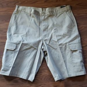 Dickies mens shorts khaki